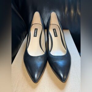 Nine West Pointed Kitten Heels Black - Size US 6 Women